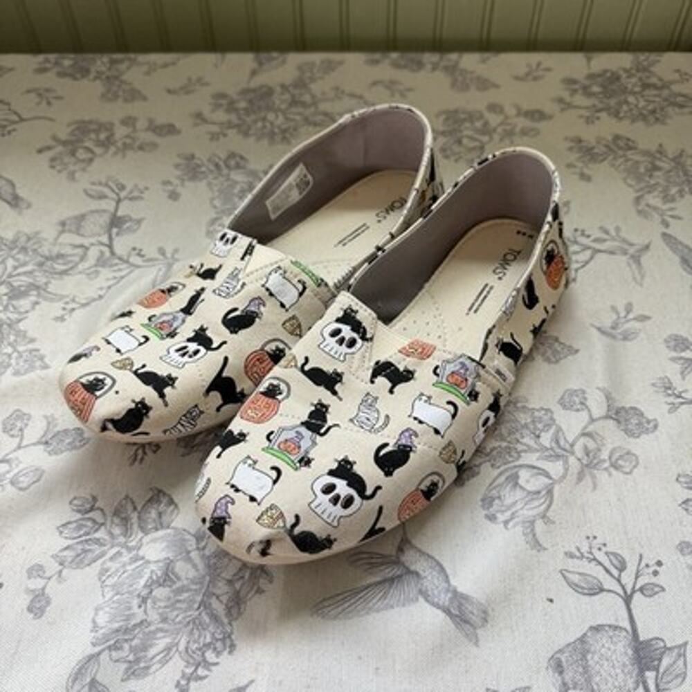 Toms Belmont Halloween Cat Ghost Pumpkin Shoes Women’s Size 9.5 Slip On Canvas